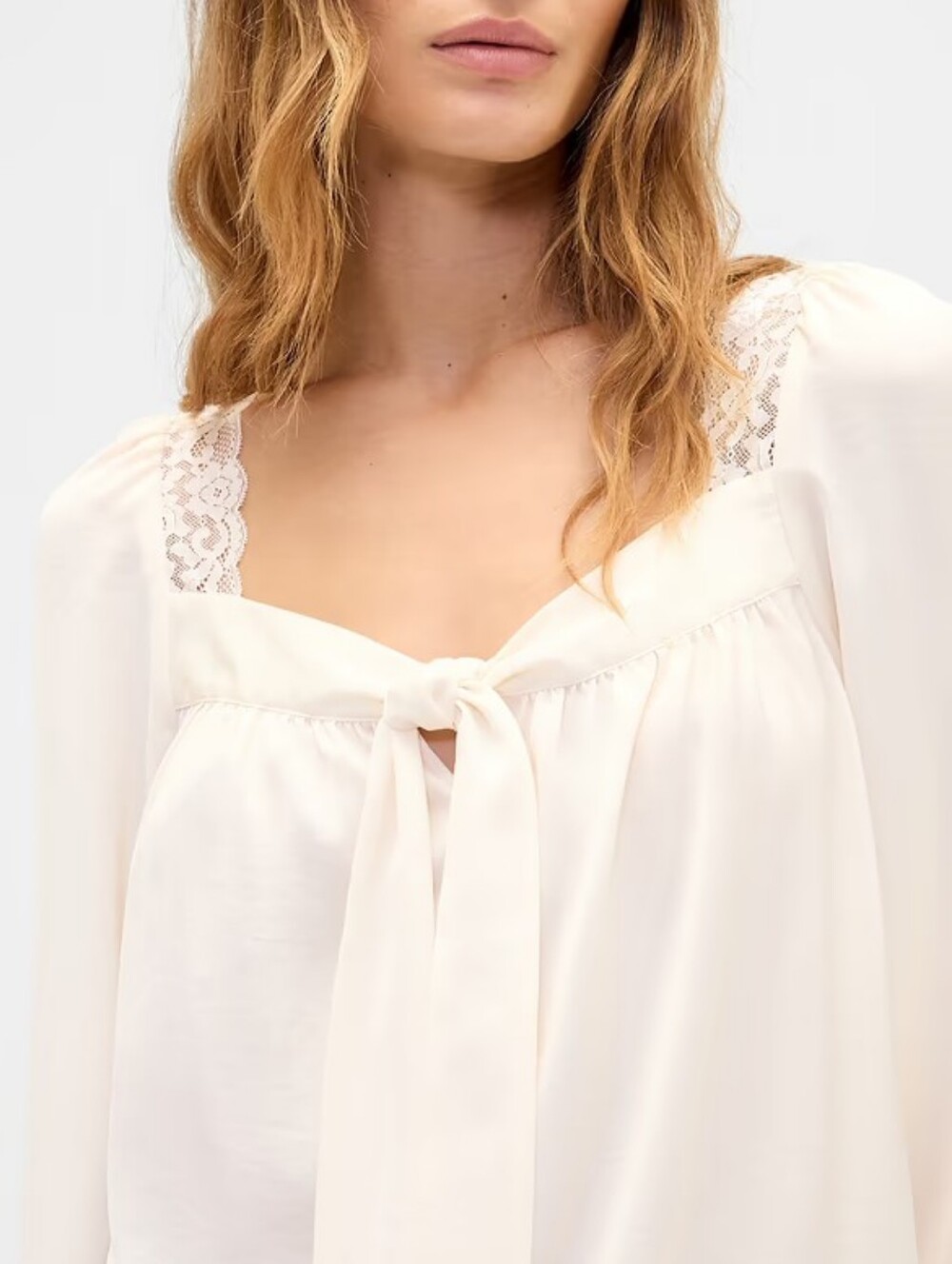 NWT - GAP Oversized Lace Trim Cream Long-Sleeve Tie-Front Blouse - Size XL - Picture 3 of 13